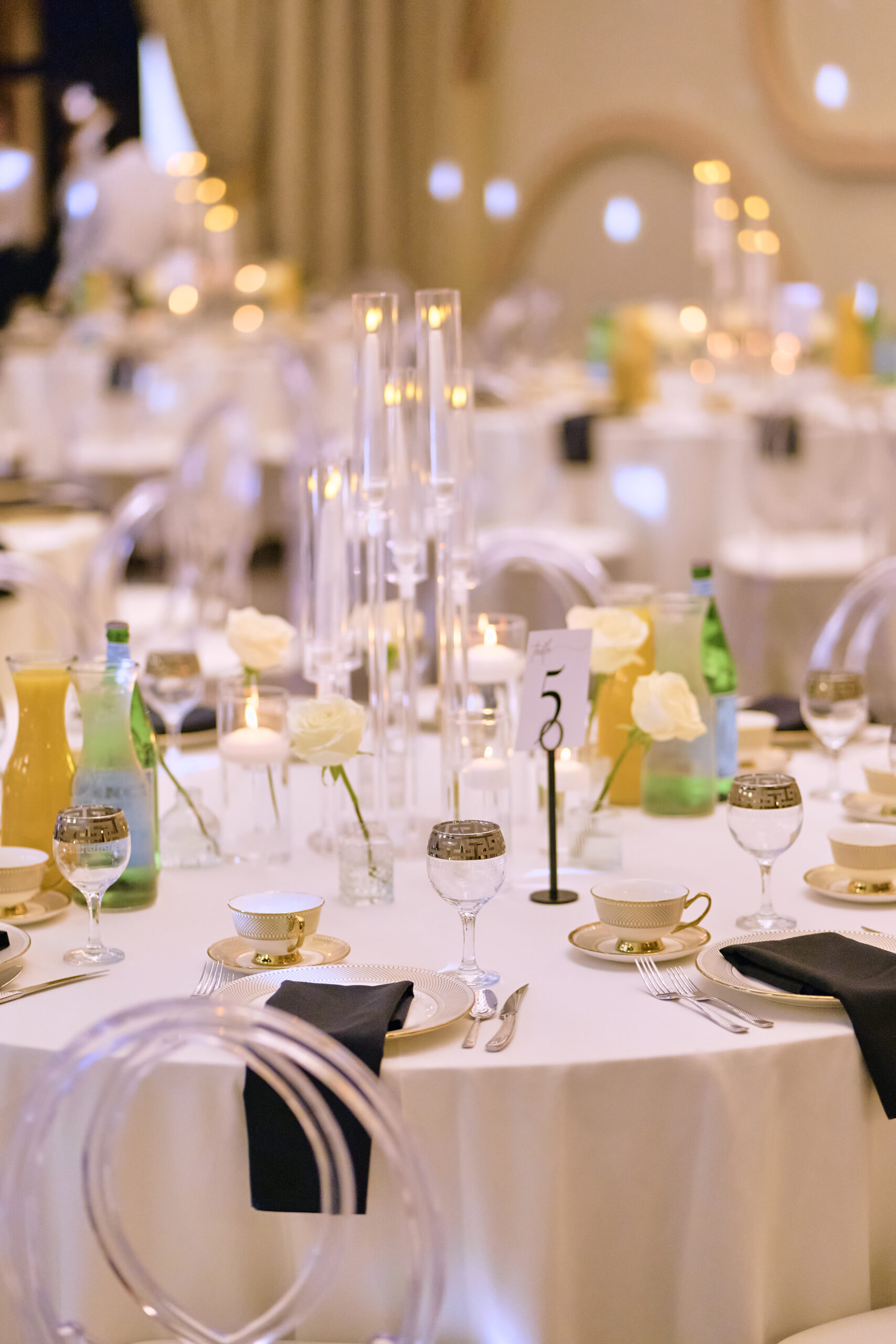 Food and Tables 15